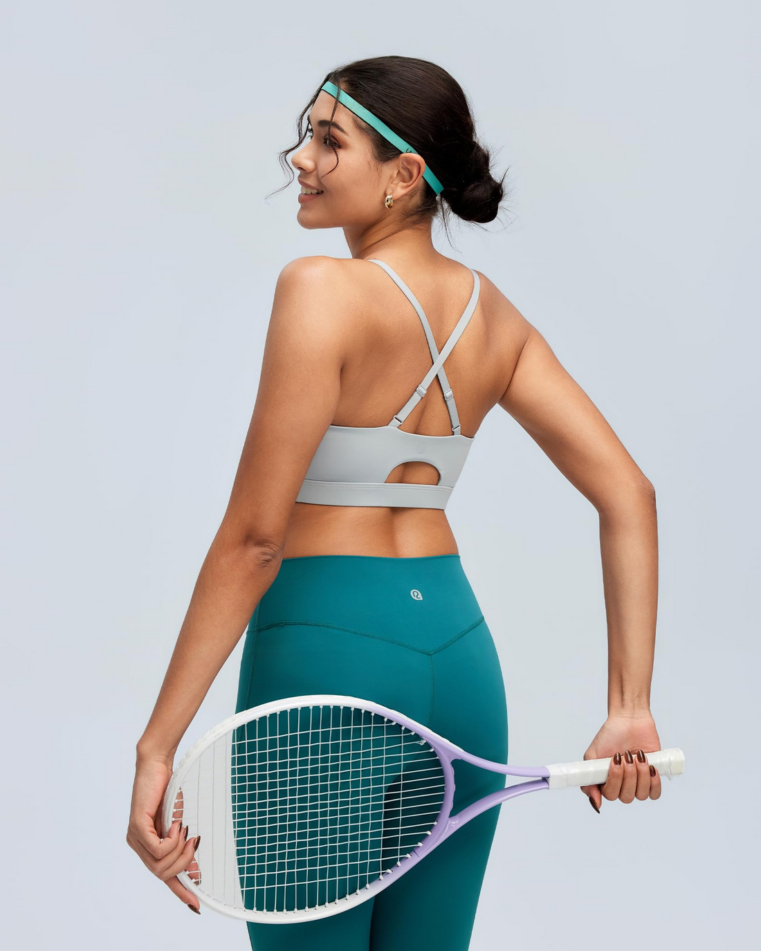 Adjustable Strappy Cross Back Sports Bra for Women, Light Support Yoga Workout Bra