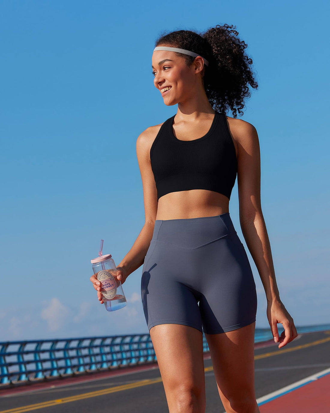 RUNNING GIRL® Strappy Criss-Cross Padded Yoga Bra
